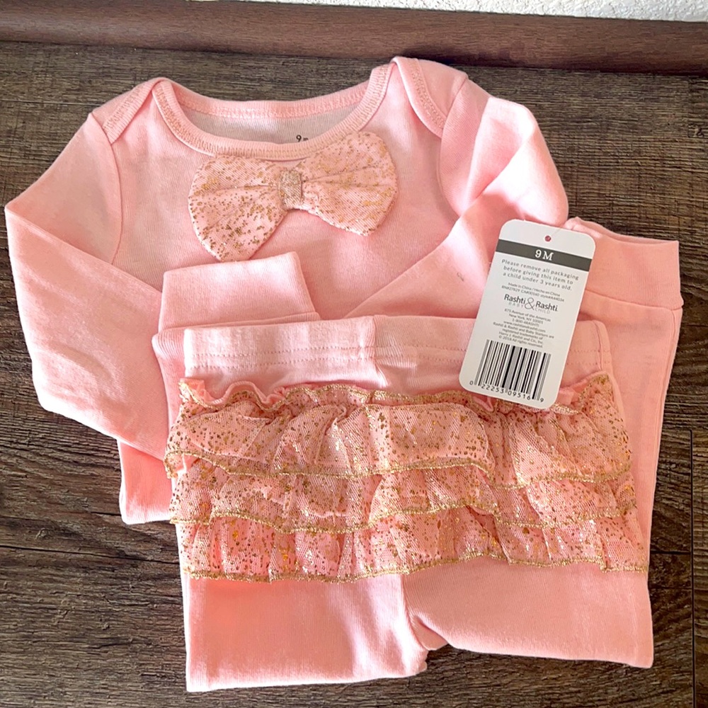 Cutie Patootie Pink Ruffle & Bow Set - 9 month NEW